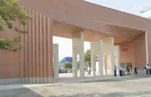 دانشگاه-صنعتی-شریف