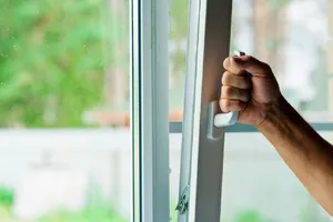 عکس اسپانیولت درب و پنجره UPVC 13165