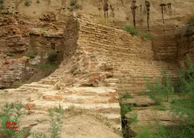 عکس بزرگ ترین دیوار آجری جهان باستان 15693