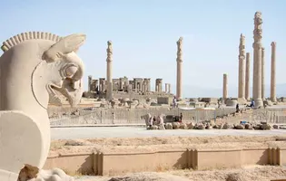 عکس تراز ساختمان به وسیله عناصر چهارگانه 18560
