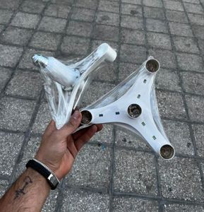 عکس شماره 36277 انواع-دوشاخه-مادگی-ملزومات-سرپیچ-لامپ-پارسه-فروغ