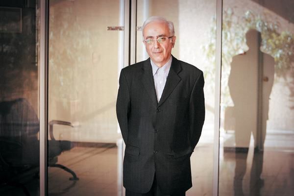 عکس شماره 2740 لایحه-بودجه-بازنگری-می-شود