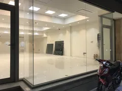 عکس شیشه سکوریت 13660