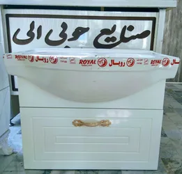 عکس کابینت 60 دیواری 11750