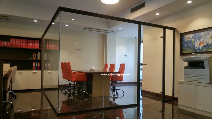 عکس پارتیشن با فریم اختصاصی مرونی 11906