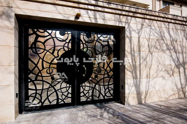 عکس نمونه درب فلزی حیاطی مدل 012 پایون 18424