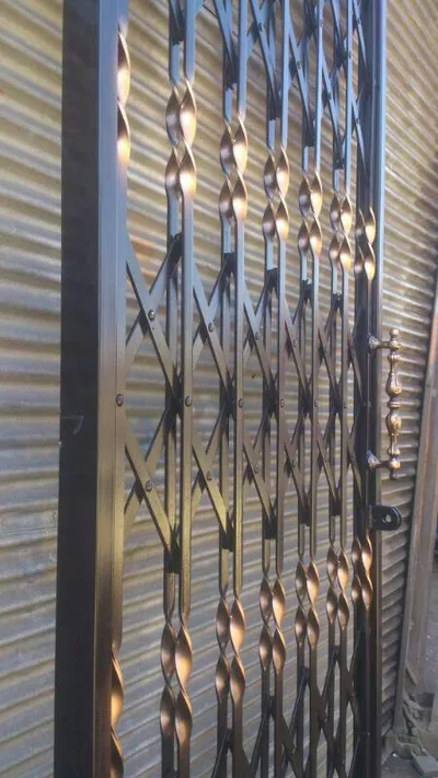 عکس سازنده انواع درب و پنجره های UPVC تصویر شماره 1 1903