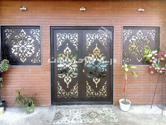 عکس مدل 024 درب فلزی پایون دو لنگه به همراه حفاظ پنجره 19033