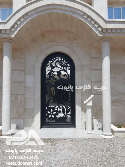عکس نمونه سفارشی مدل 033 درب فلزی پایون در اندازه نفررو 19046