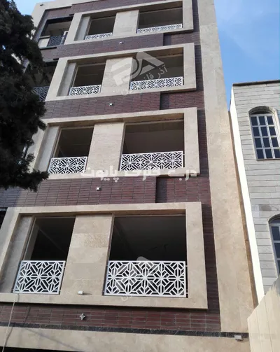 عکس نمونه اجرا شده حفاظ بالکن فلزی مدل 039 پایون در تهران 19145