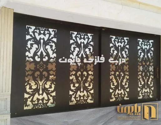 عکس مدل 009 درب فلزی پایون به حالت ریلی برای پارکینگ 19570