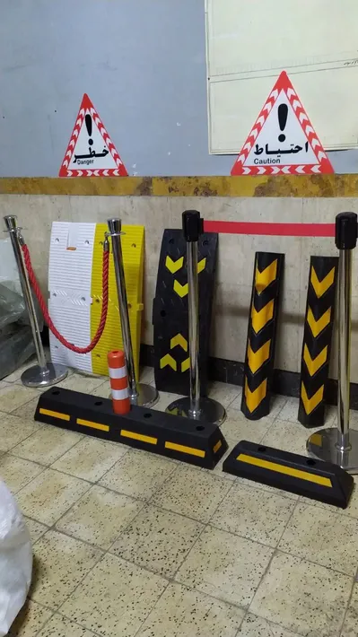 عکس لوازم پارکینگ | مانع پارک خودرو | قفل پارکینگ 41441