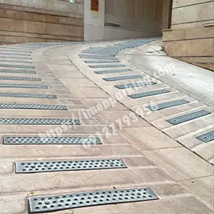 عکس کار استاپر , محافظ ستون , لبه ستون , گارد کرنر , تجهیزات ایمنی پارکینگ , ترمز پله , ترمز رمپ 44715